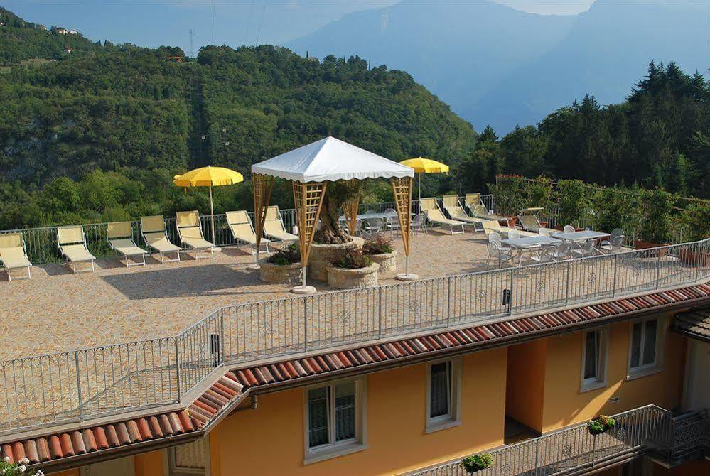 Residence Terry Tremosine Exterior foto